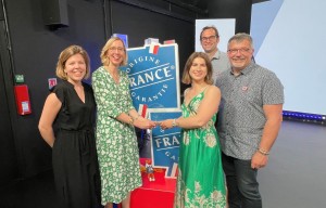 1687181923142-300x192